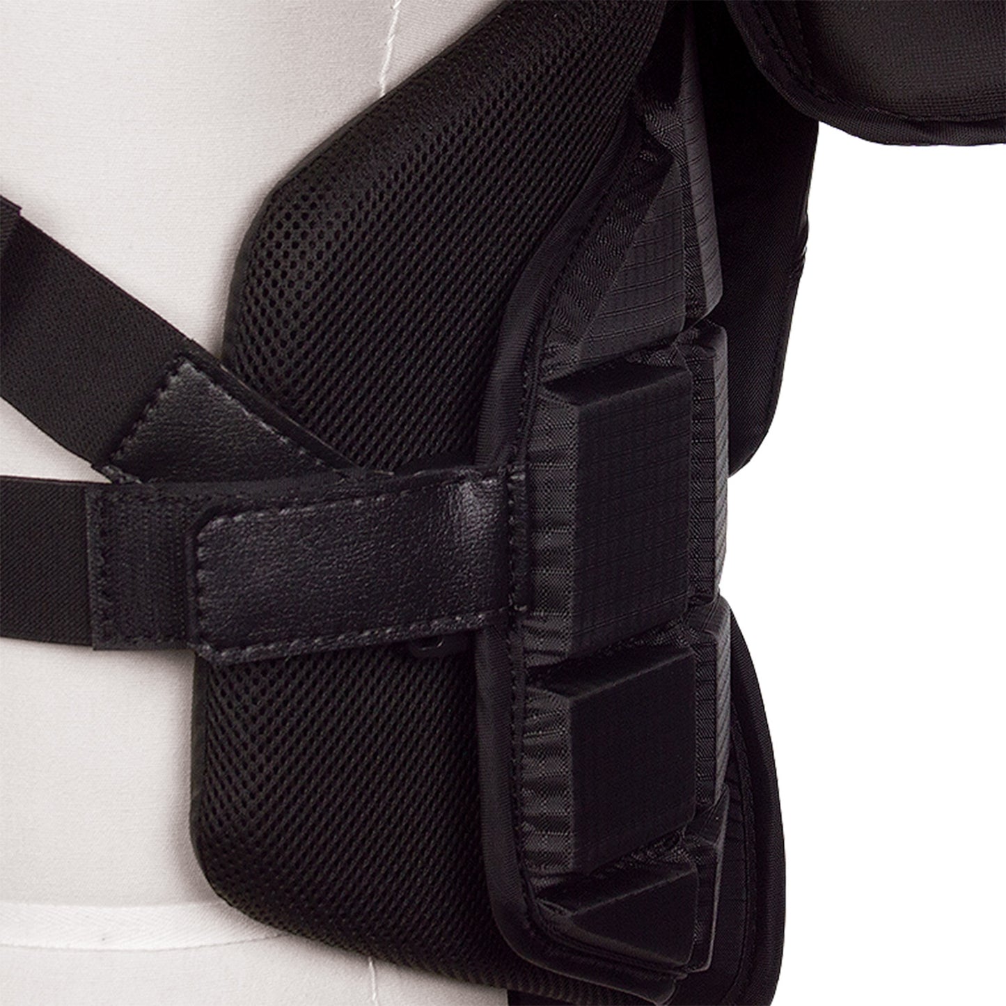 Vaughn Ventus ION Brustpanzer INT